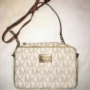 Michael Kors Crossbody